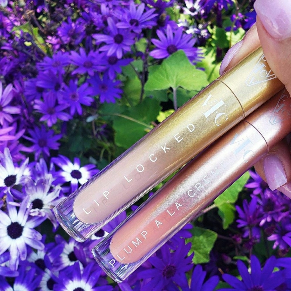 Liquid Locked Lipstick